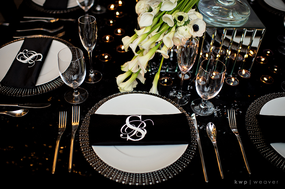 monogramed wedding napkins 