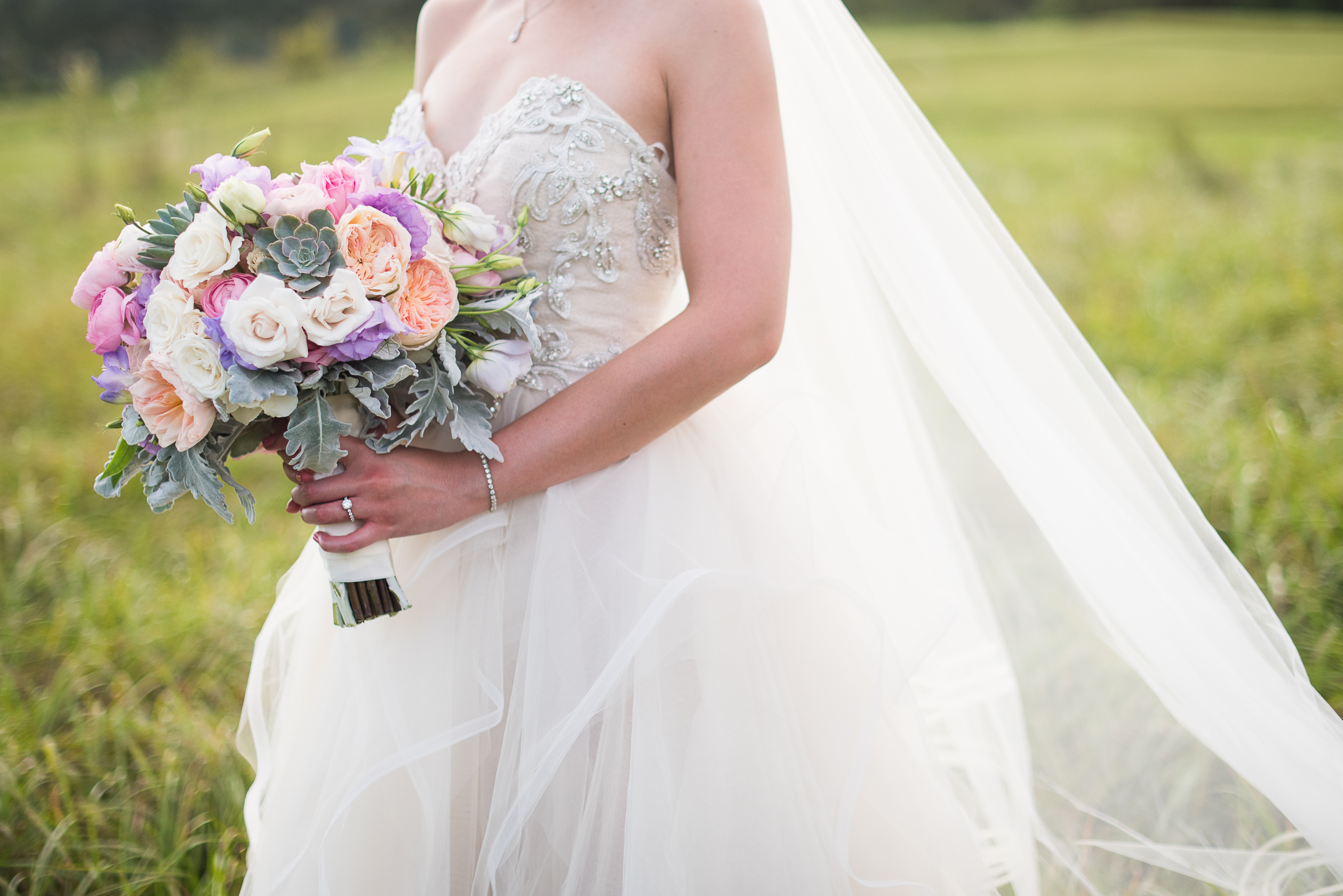 bouquet with succulents 