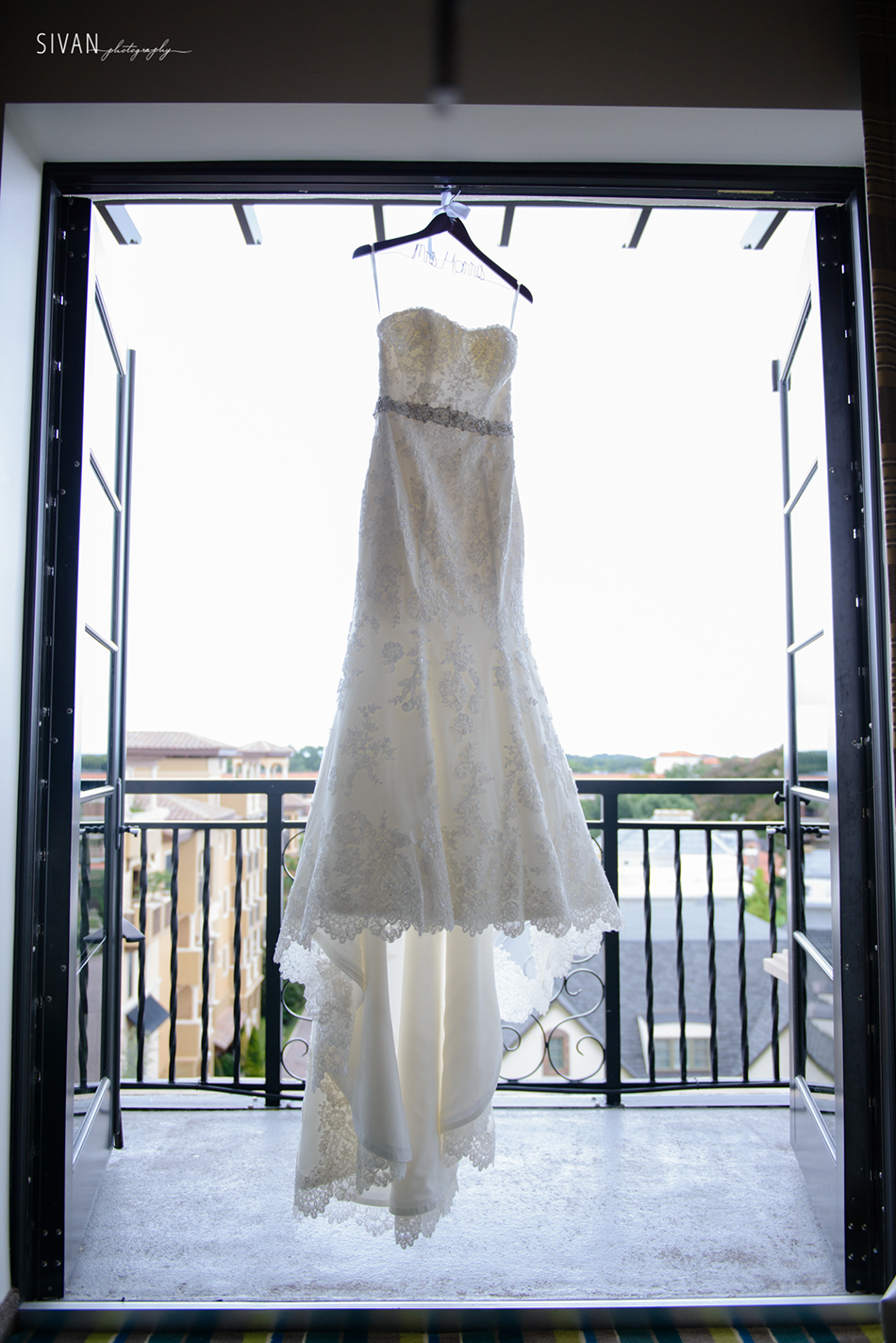 bridal gown fashion