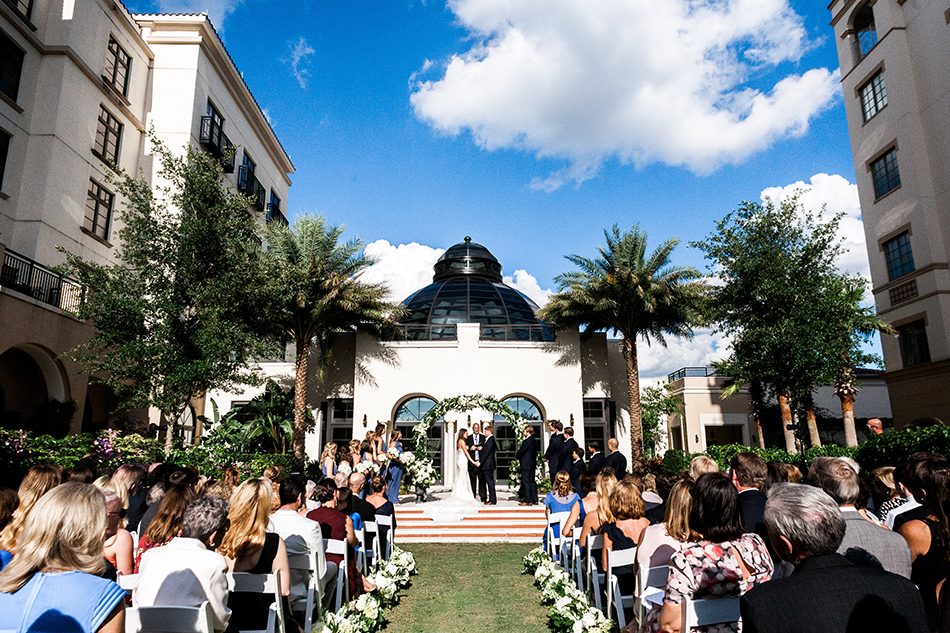 alfond inn courtyard ceremony